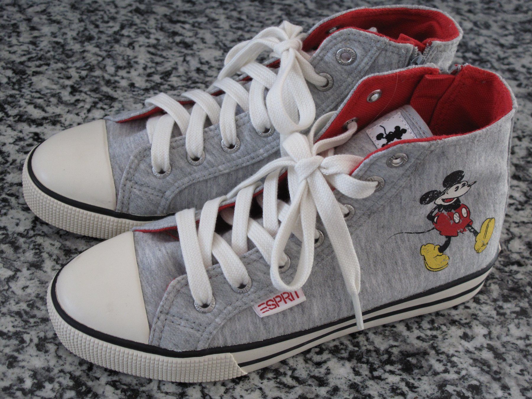 Esprit Scarpe per ragazze: Esprit Sneakers Gr. 34 (22 cm) – Nuovo e nell'imballaggio originale da Wetzikon ZH venduto da EvisStore