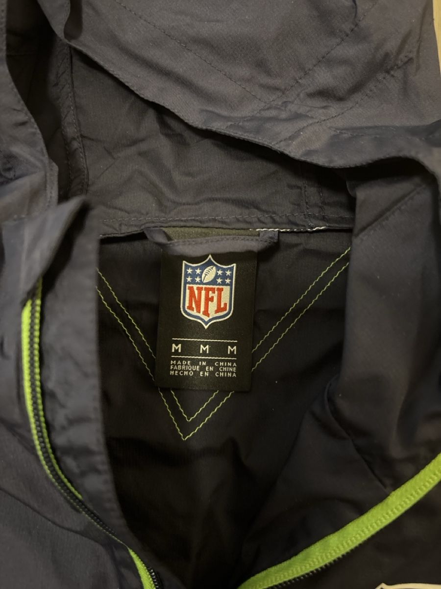 Giacche: Seahawks Windbreaker GrM – Nuovo (secondo la descrizione) da Gossau SG venduto da Swisslady25 1