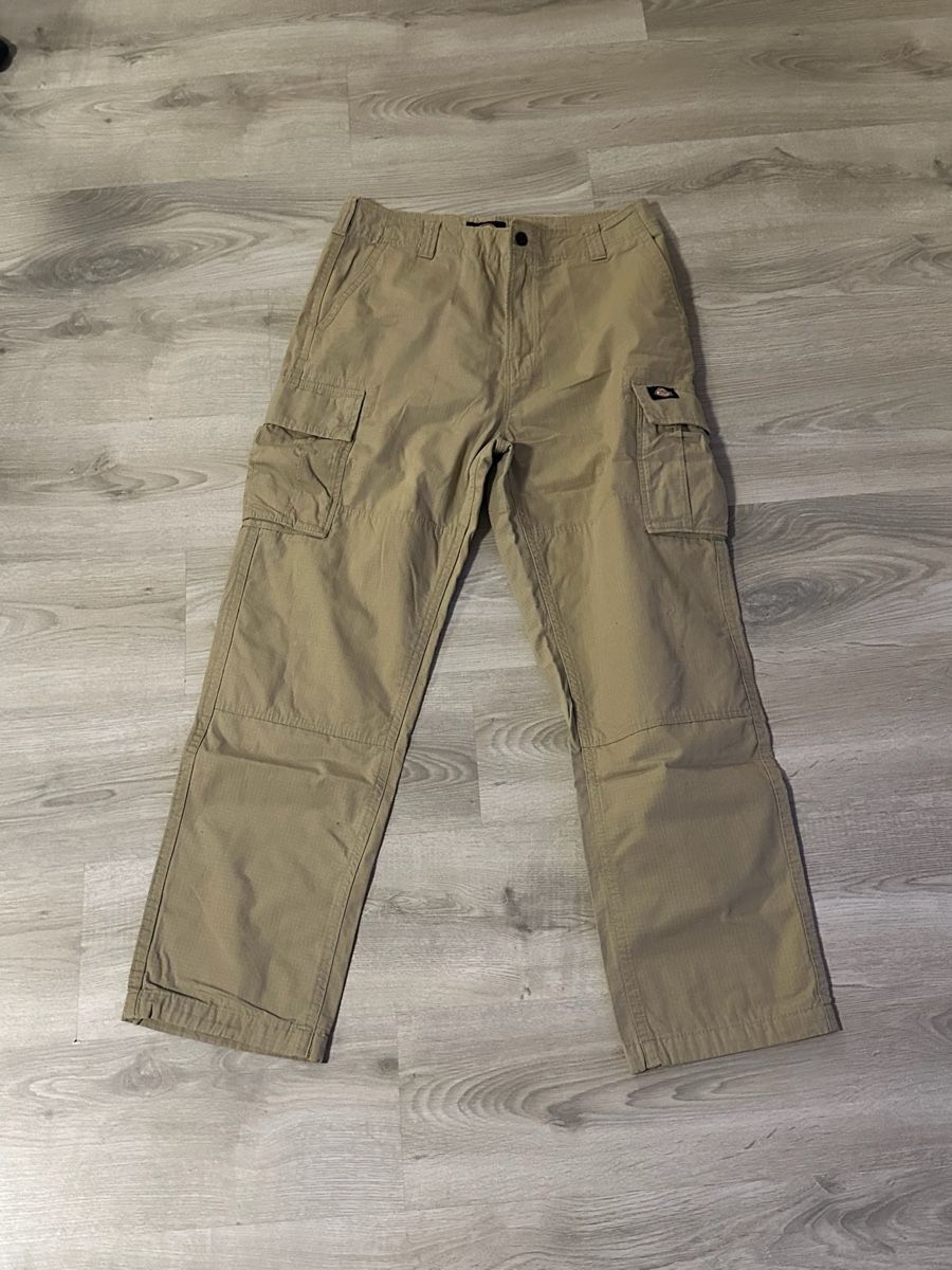 Pantaloni: Dickies Hose, Cargo, Grösse W33, Beige – Usato da Zürich venduto da kri_hy6t 1
