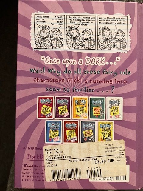 Bücher: Dork diaries (Band 8, englisch) – Gebraucht aus Aathal-Seegräben von daso03 1