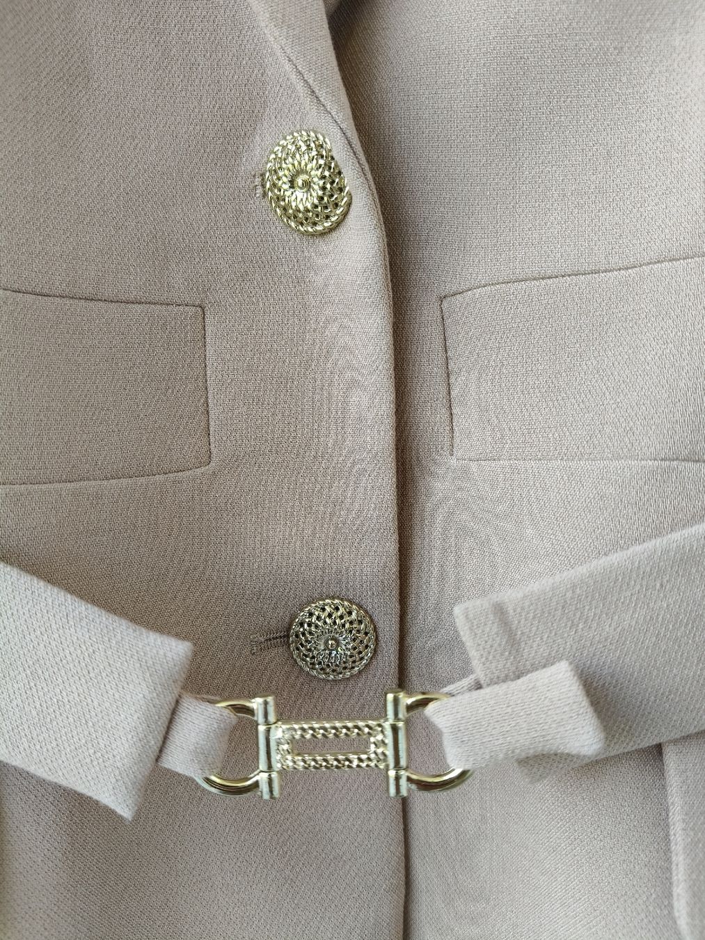 Morgan Giacche: Blazer Morgan 36/S beige collection Iris Mittenaere – Nuovo (secondo la descrizione) da Monthey venduto da lesaffairesdecamille 5