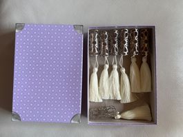 Schöne Tassels mit Aufbewahrungsbox, 7 Stk. für den Sommer.