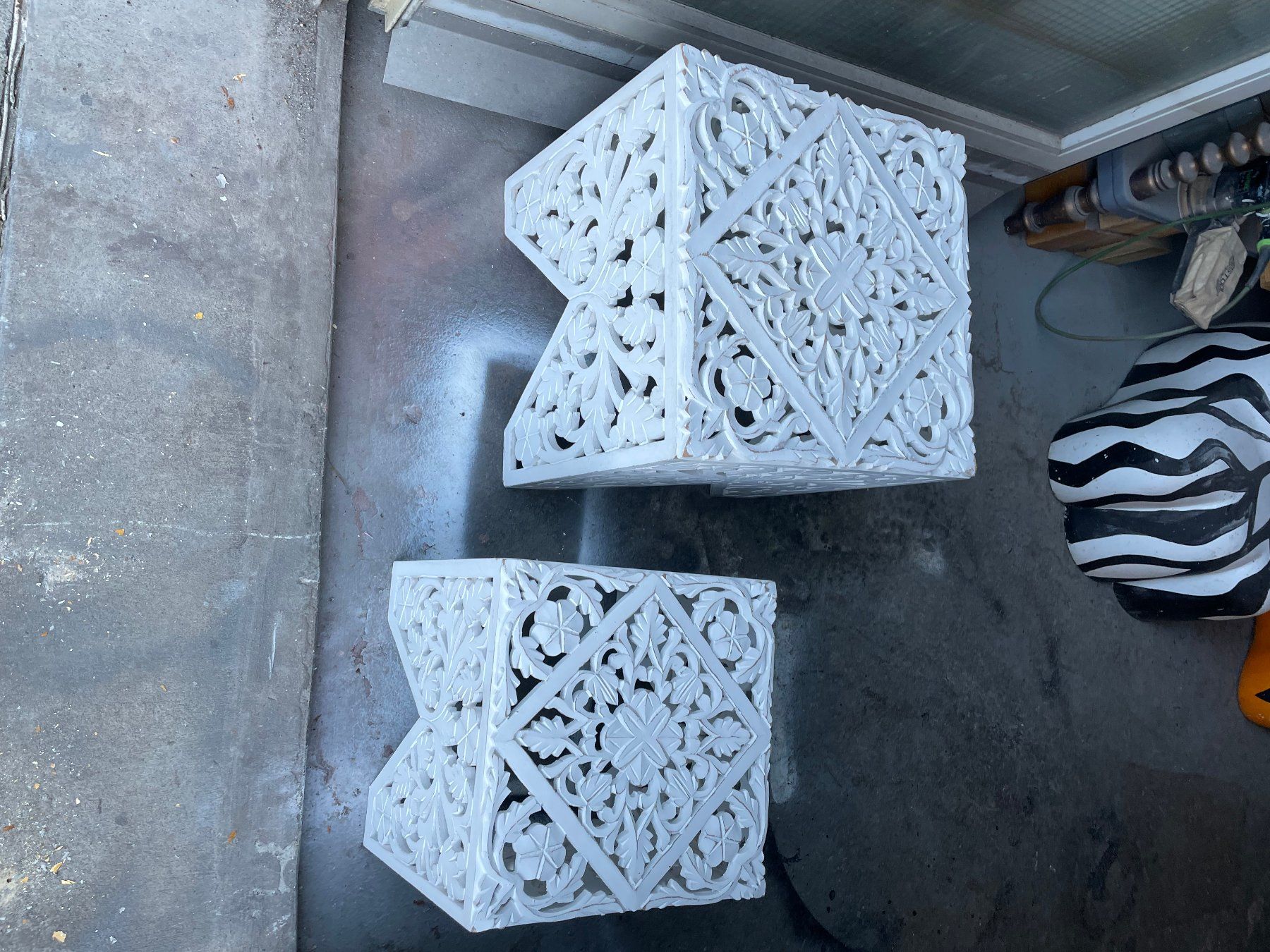Hocker: Pflanzen-Hocker – Gebraucht aus Forch von ESELSTEIN 2