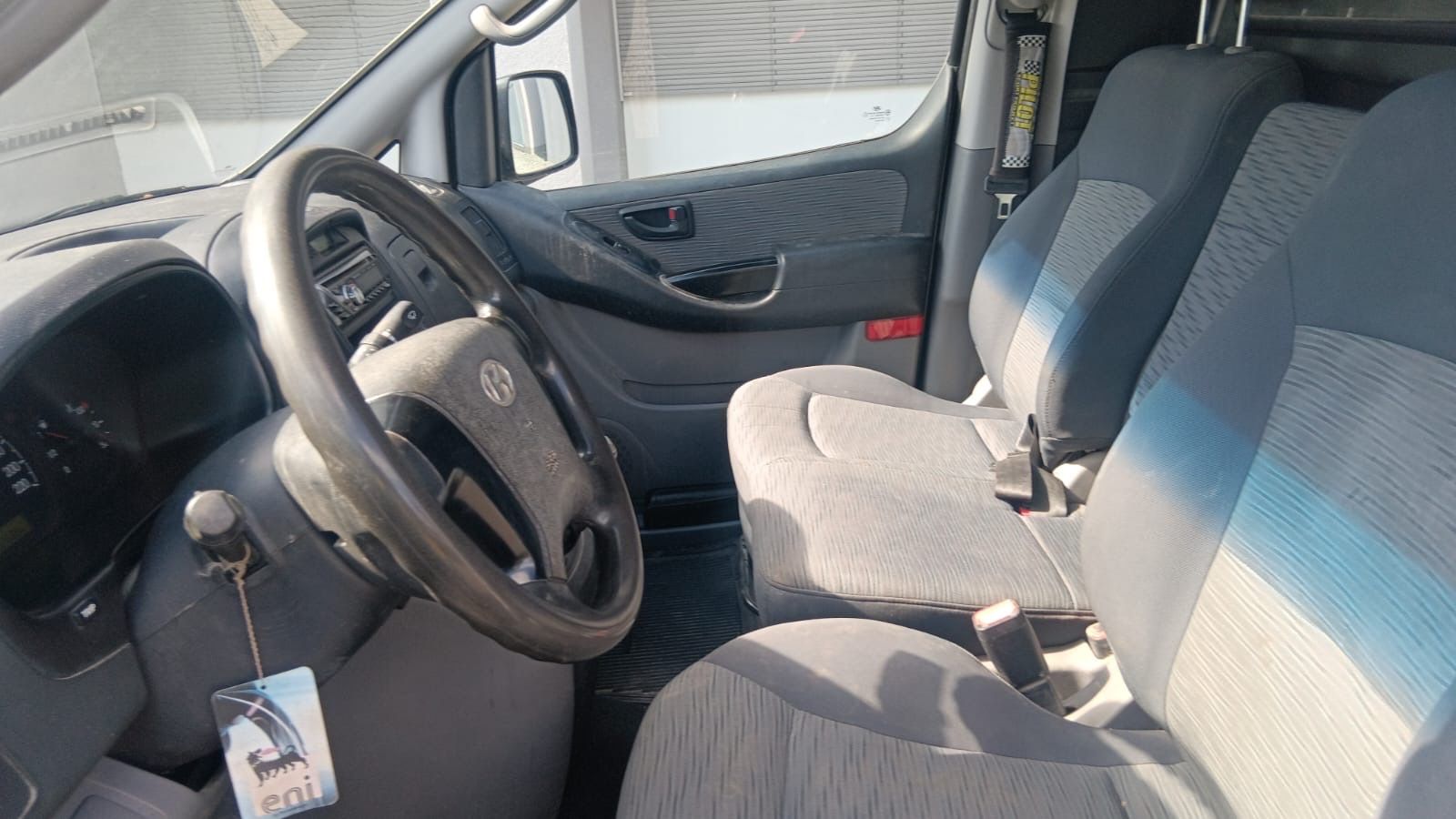Hyundai Nutzfahrzeuge: HYUNDAI H-1 Cargo 2.5 – Gebraucht aus Rebstein von TonyRasta-Autohandel 5