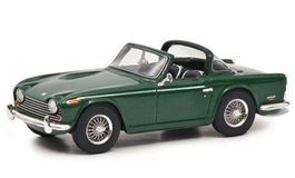 Triumph TR5 Roadster 1967-1968 british racing green    1:43