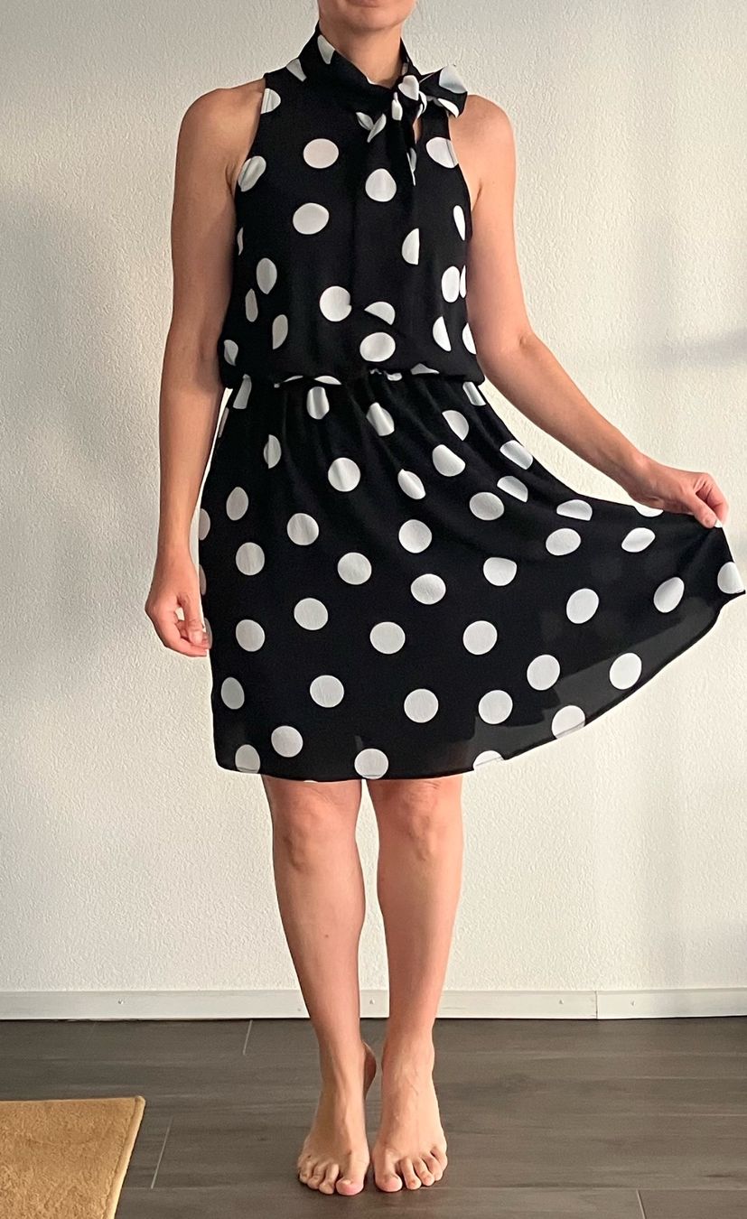Liu Jo Vestiti: Liu Jo black dress – Usato da Dübendorf venduto da ful_572w 3