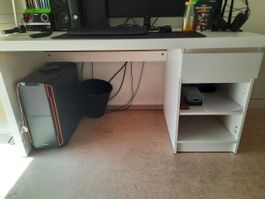 Weisser Pult IKEA MALM mit Schublade & Ablagefächer top!