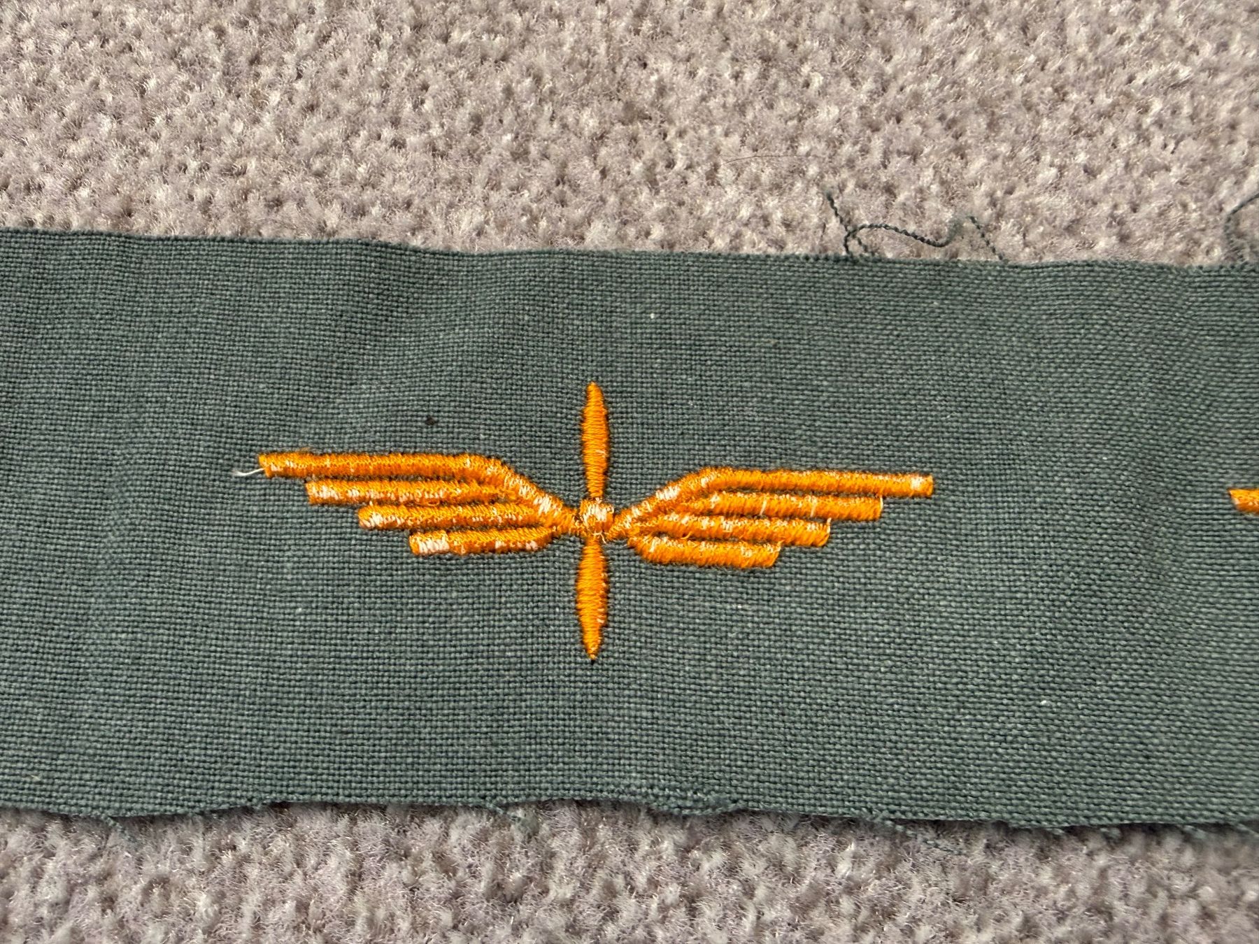 Schweizer Armee Placchette & Badge: Streifen mit 3 Pilotenabzeichen - Schweizer Luftwaffe – Nuovo (secondo la descrizione) da Brütten venduto da Hst1 2