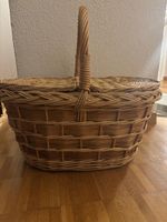 Picknickkorb aus Weidengeflecht neuwertiger Zustand