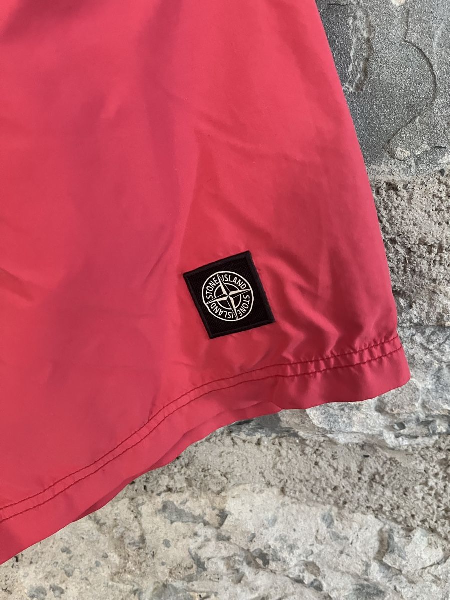 Stone Island Pantaloni: Stone Island Badeshorts – Nuovo e nell'imballaggio originale da Zürich venduto da Realvintagesale 1