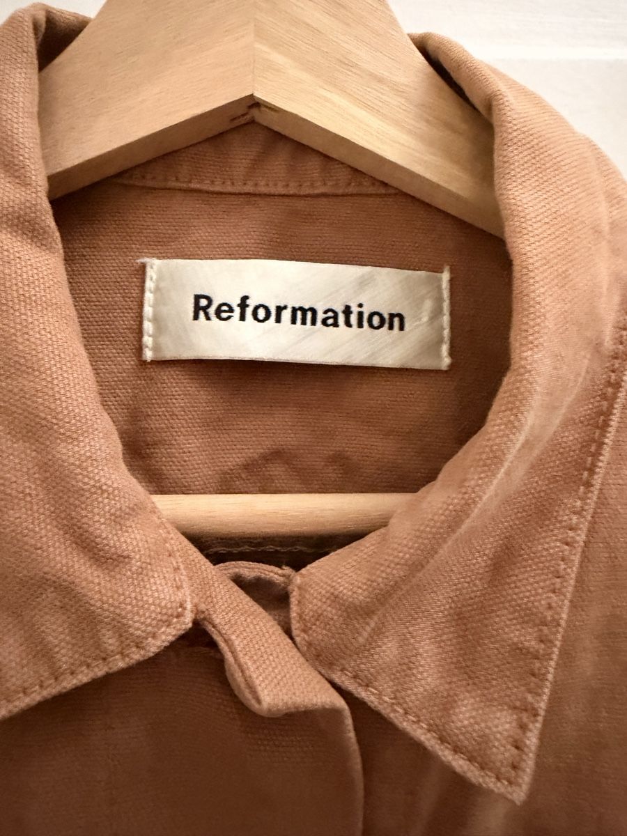 Reformation Vestes: Reformation Denim Jacket Size XS – D'occasion à Lausanne par bea_z8jl 1