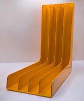 Swiss Made Space Age Schallplattenständer – Plaston