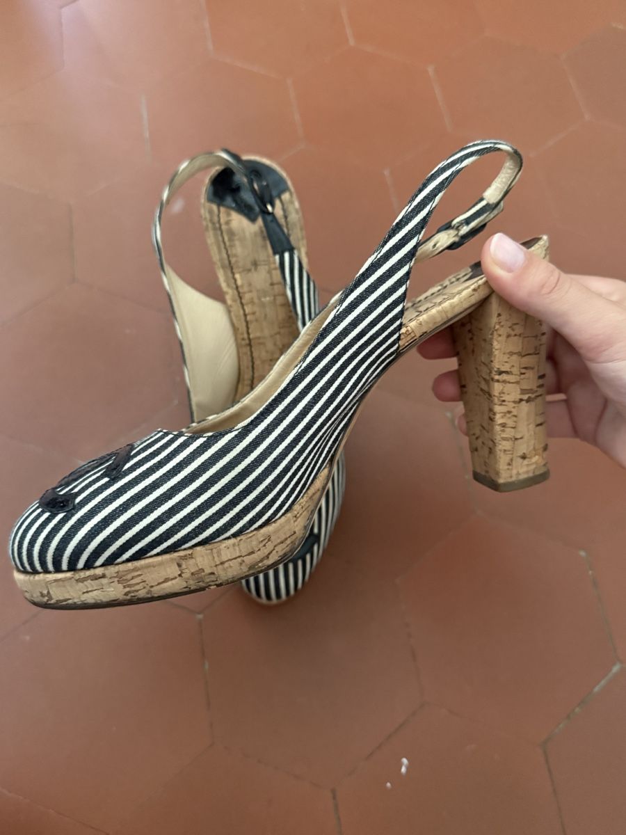 Chanel Chaussures femmes: Chanel Stiefel Grösse 41 – D'occasion à Basel par kal_l6ms 1