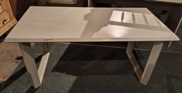 Schreibtisch Holz weiss mit Kufen Füsse