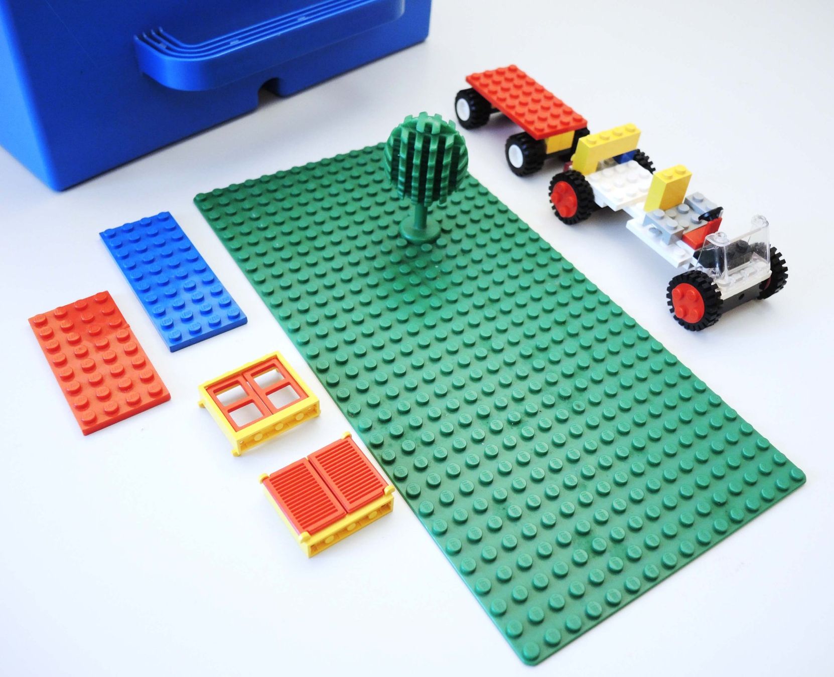 Lego Giocattoli: Lego Sortierbox mit vielen Bausteinen – Usato da St. Gallen venduto da nonnobene 1