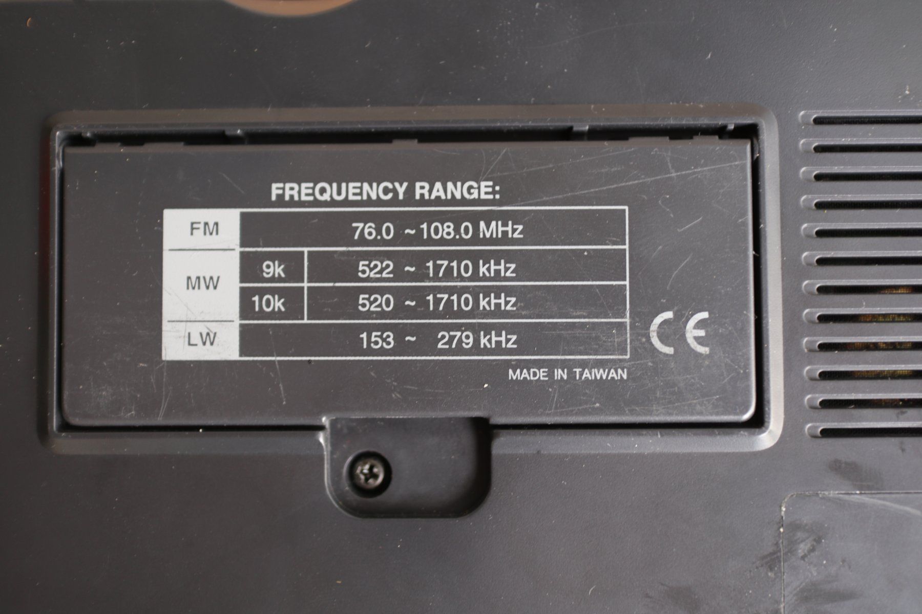 Radios: radio UHER – Gebraucht aus Vaulion von akedia 1