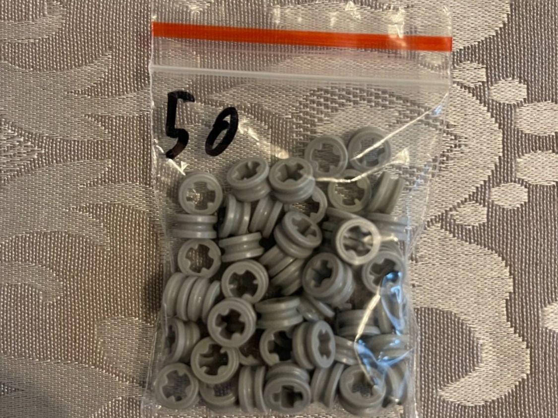 Lego Kit di costruzioni: Lego 50 x Technic Bush 1/2 Smooth – Usato da Höri venduto da PSMarinho