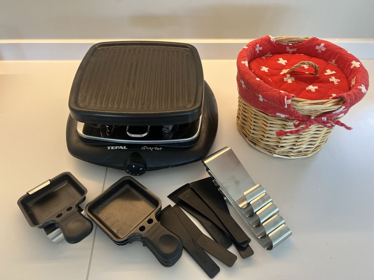 Tefal Elettrodomestici da cucina: Tefal Raclette-Set (Quartet) – Usato da Wald ZH venduto da Grover2011