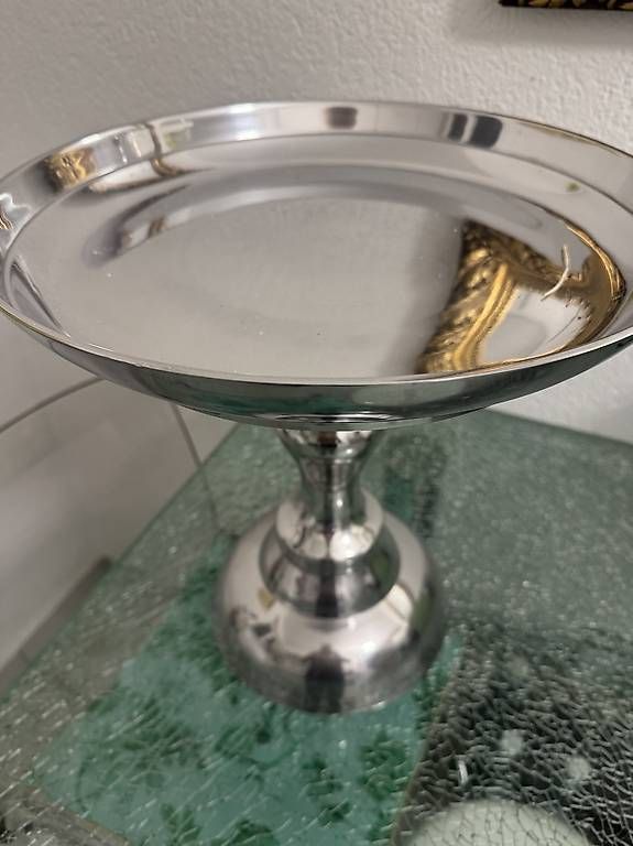 Tutte le decorazioni: Wunderschöne Schale Aluminium Steel  mit Deko – Usato da Bern venduto da Ninitto