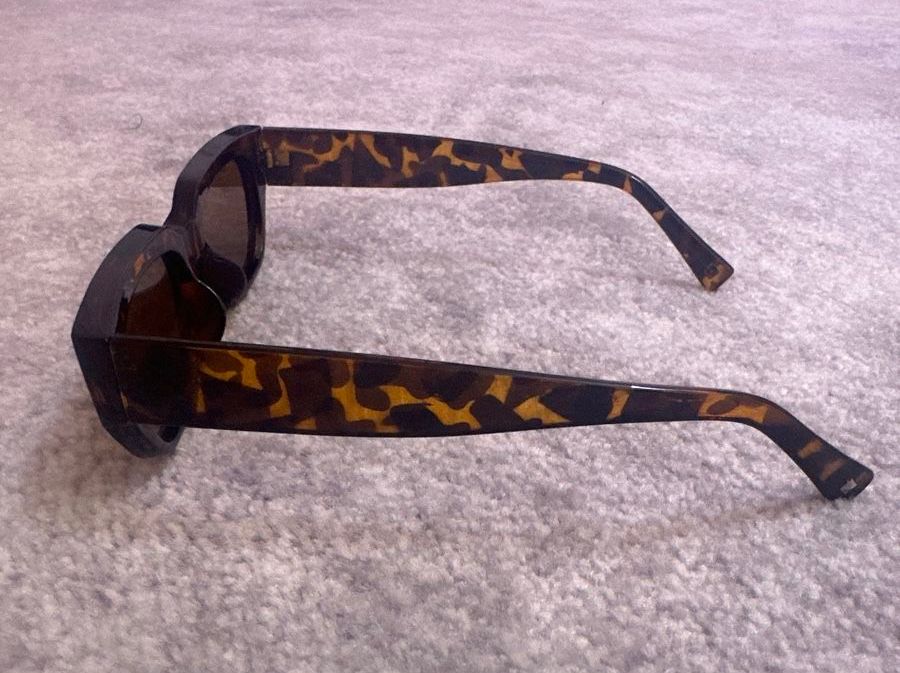 Occhiali & Lenti: Trendige Sonnenbrille, Schildpattmuster, Sommerlook – Nuovo (secondo la descrizione) da Solothurn venduto da Ib1a 1