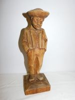 Holzfigur Mann mit Hut, geschnitzt, Vintage