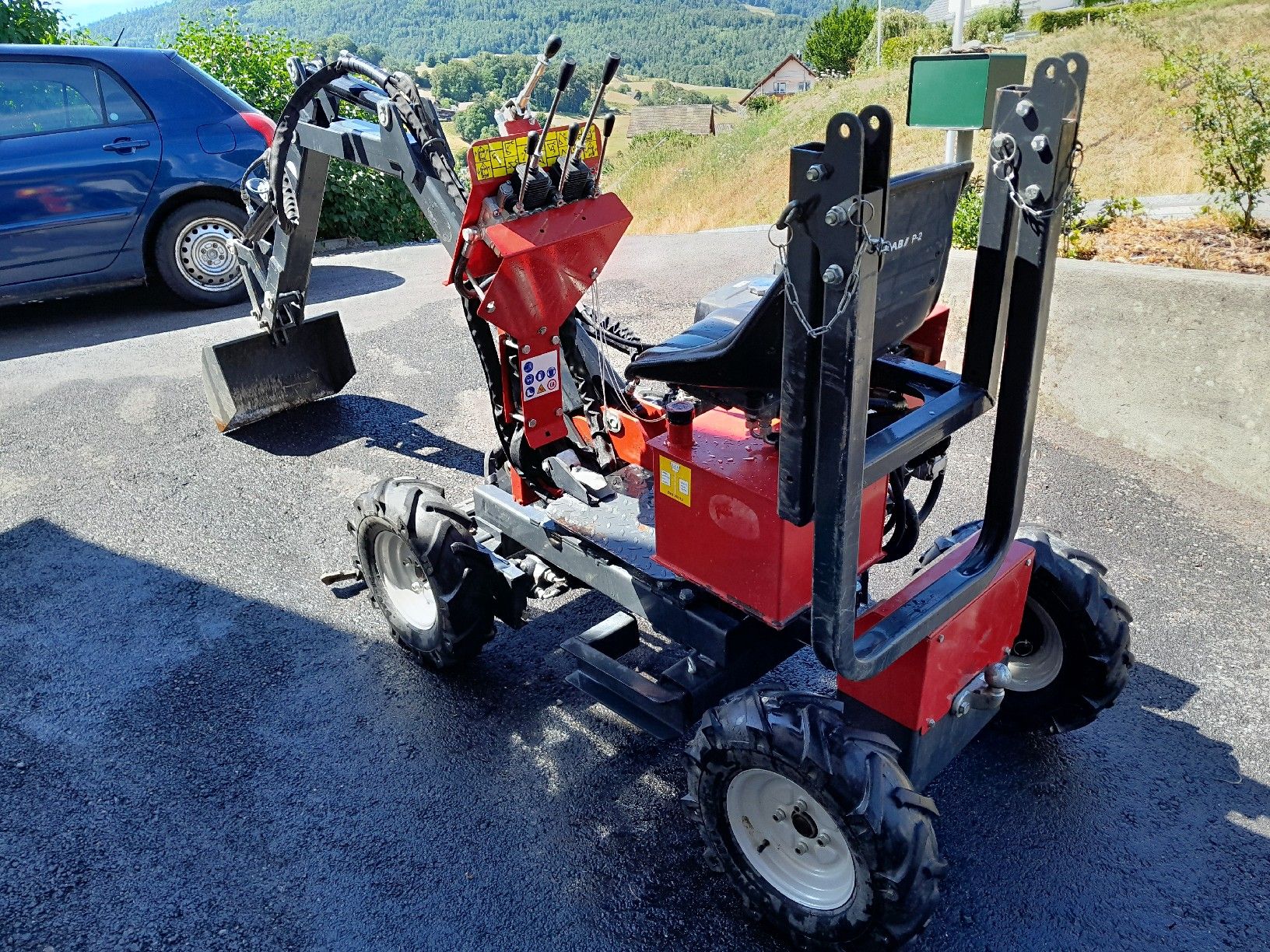 Bagger: Minibagger/Pneubagger Allrad – Gebraucht aus Mümliswil von rem_y66k 3
