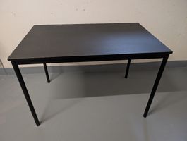 Tisch schwarz 