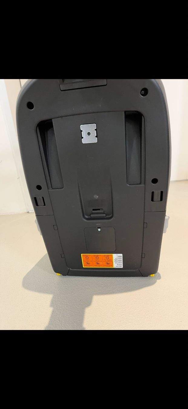Maxi-Cosi Auto-Kindersitze: Maxi-Cosi Pebble Kindersitz schwarz – Gebraucht aus Kilchberg ZH von TanniTanni 5