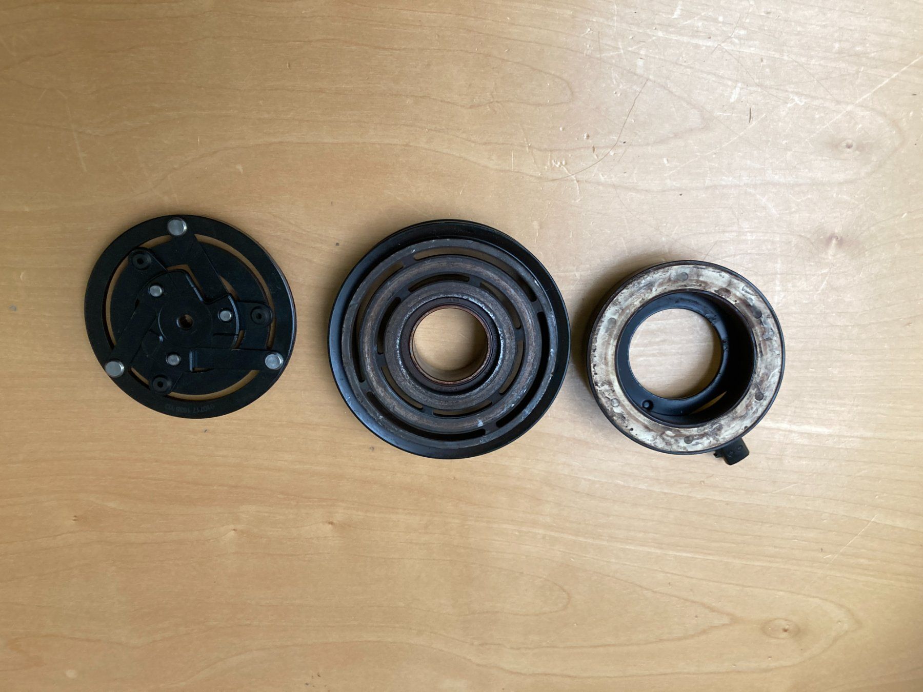 Jeep Tutti pezzi di ricambio auto: Jeep Compass Klimakompressor Kupplung K68245673AA – Usato da Cham venduto da WB2223