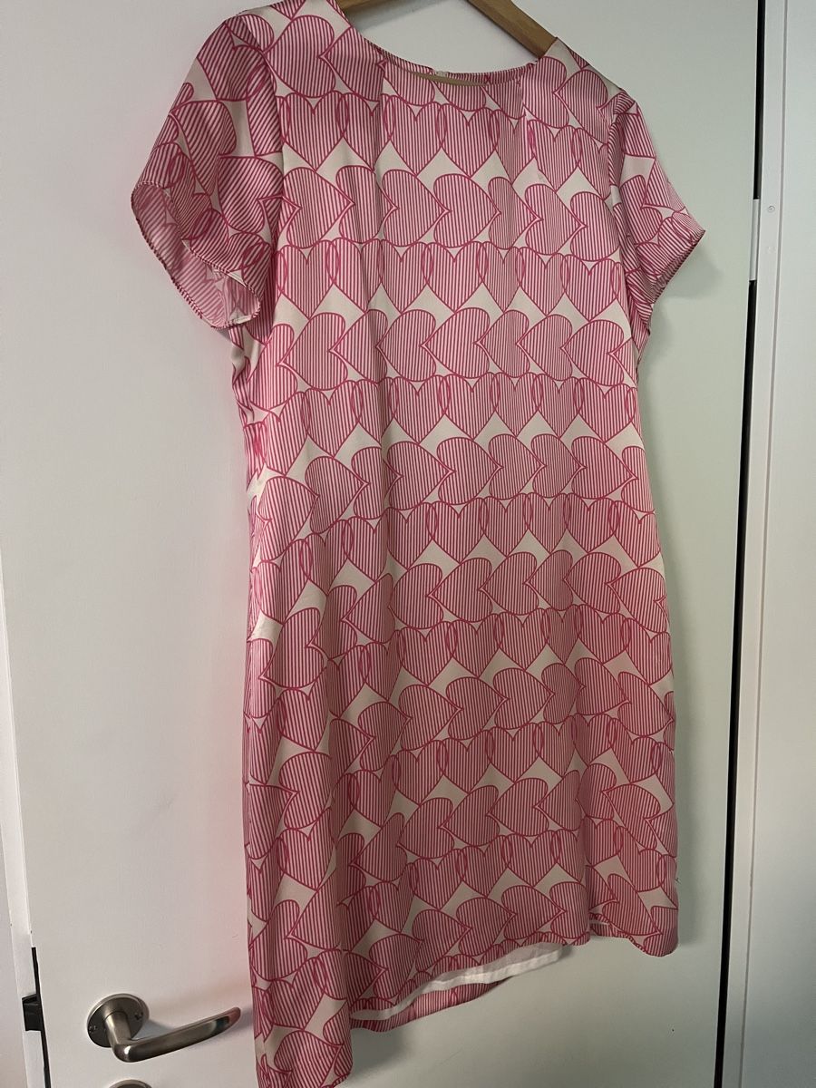 Vestiti: Wunderschönes Kleid mit Herzmuster 100% Seide – Nuovo (secondo la descrizione) da Uster venduto da Kalici1