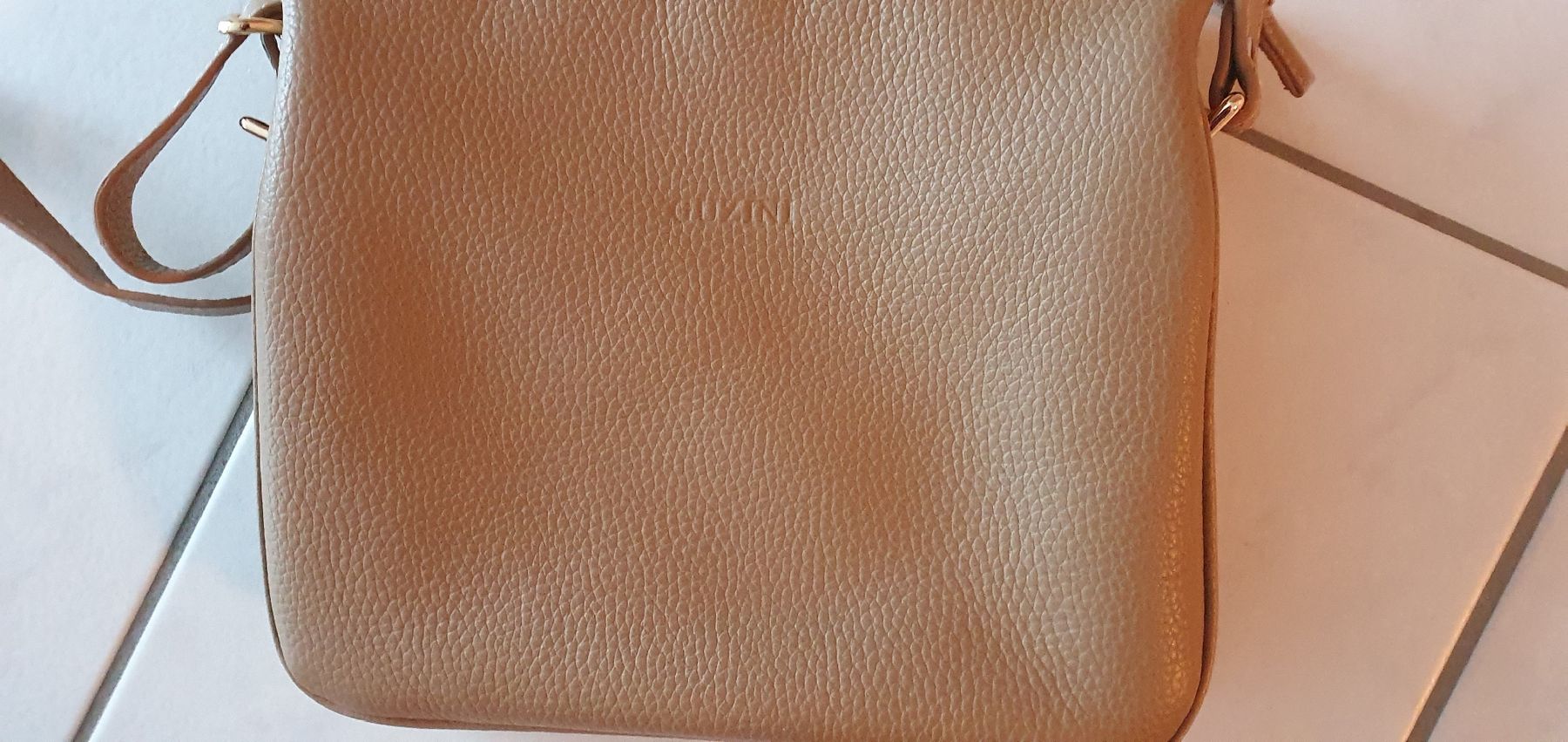 Borse da donna: GUZINI Handtasche – Nuovo (secondo la descrizione) da Einsiedeln venduto da sus_8gdc 2
