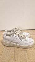 Nike Air Force 1, Gr. 35.5, Weiss