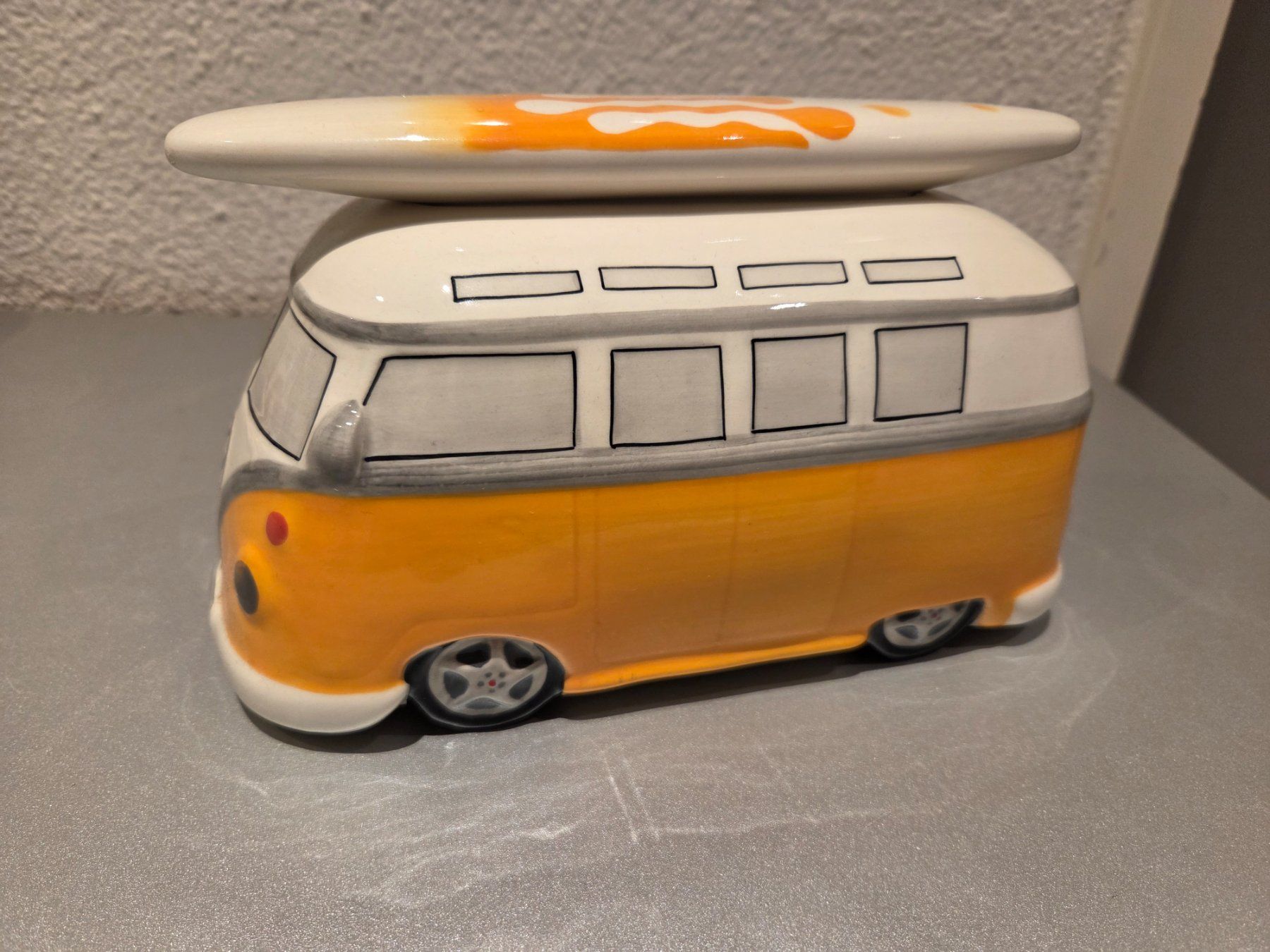 Salvadanai: VW Bus Kässeli Versand möglich – Usato da Wiesendangen venduto da Mizira 1