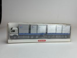 HR- Wiking Mercedes mit Logistikboxen  DB