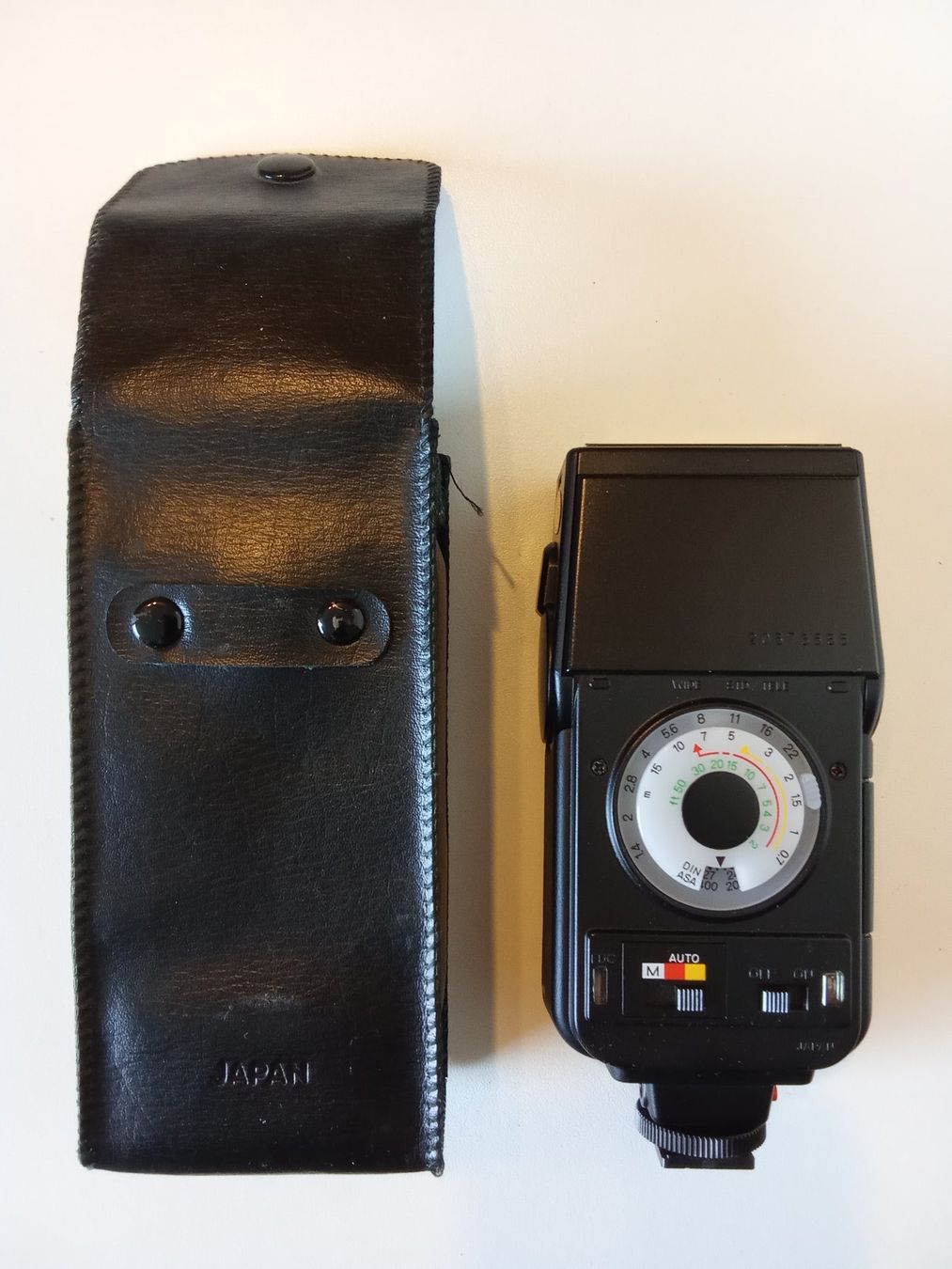 Minolta Flash: Blitzgerät MINOLTA – Usato da Bilten venduto da Bora3 1