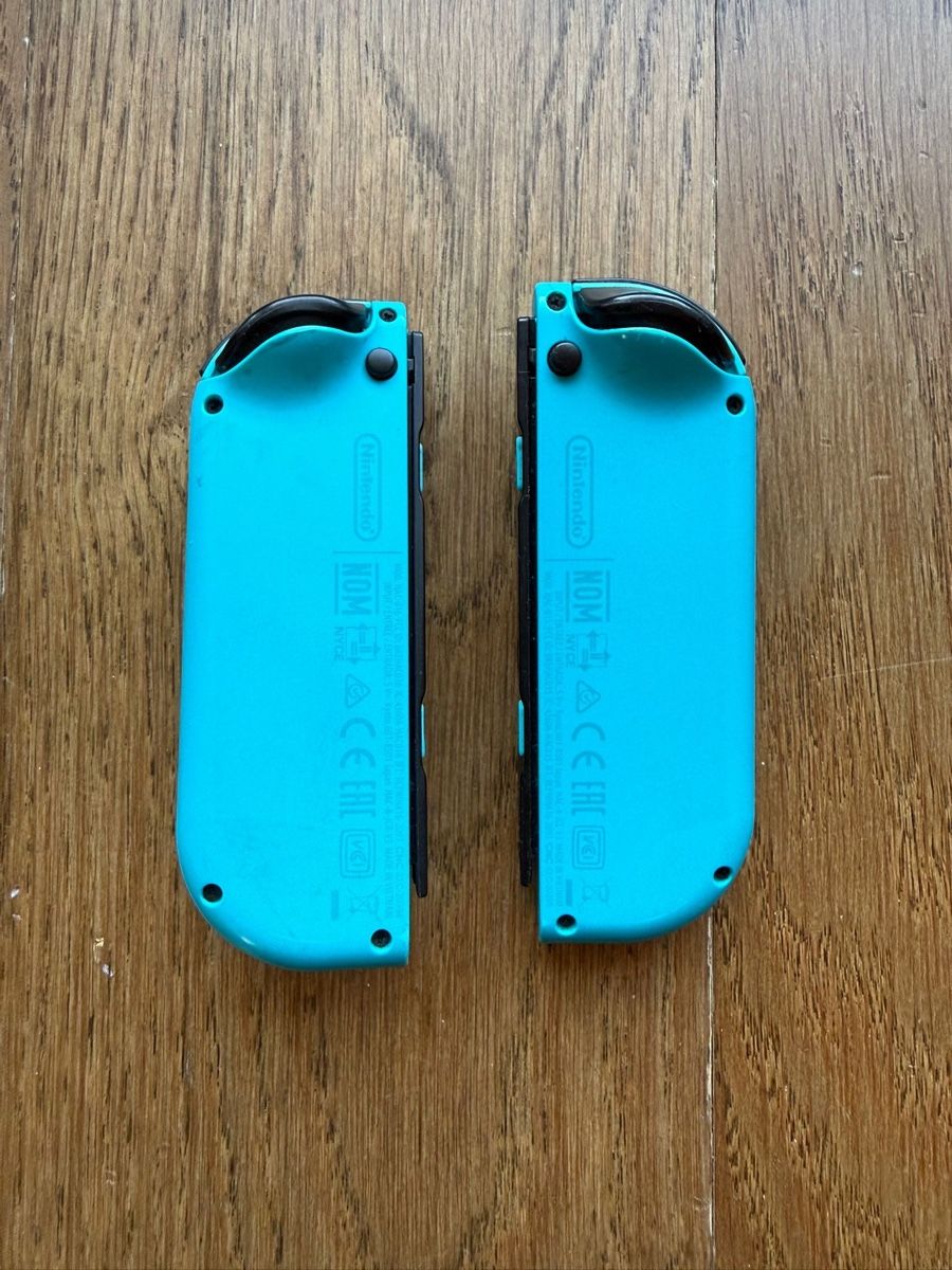 Nintendo Controller: Joycon-Paar / Nintendo Switch – Usato da Läufelfingen venduto da Seraphim13 1