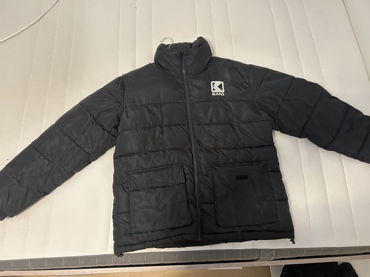 Giacche: Karl Kani Winterjacke – Usato da Romanshorn venduto da Serafina2601