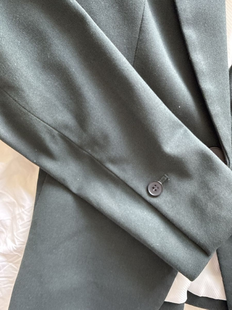 H&M Giacche: H&M Blazer dunkelgrün Gr. 36 – Usato da Zürich venduto da maleaaa 1