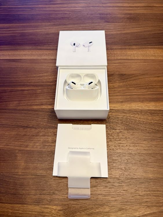 Apple Kopfhörer: Airpods Pro 1st Generation - Wireless Charging Case – Gebraucht aus Urdorf von Dardidan