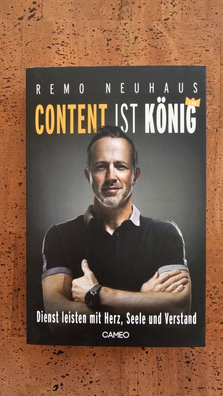Libri: Buch Remo Neuhaus Content ist König – Nuovo (secondo la descrizione) da Klingnau venduto da anduril_25
