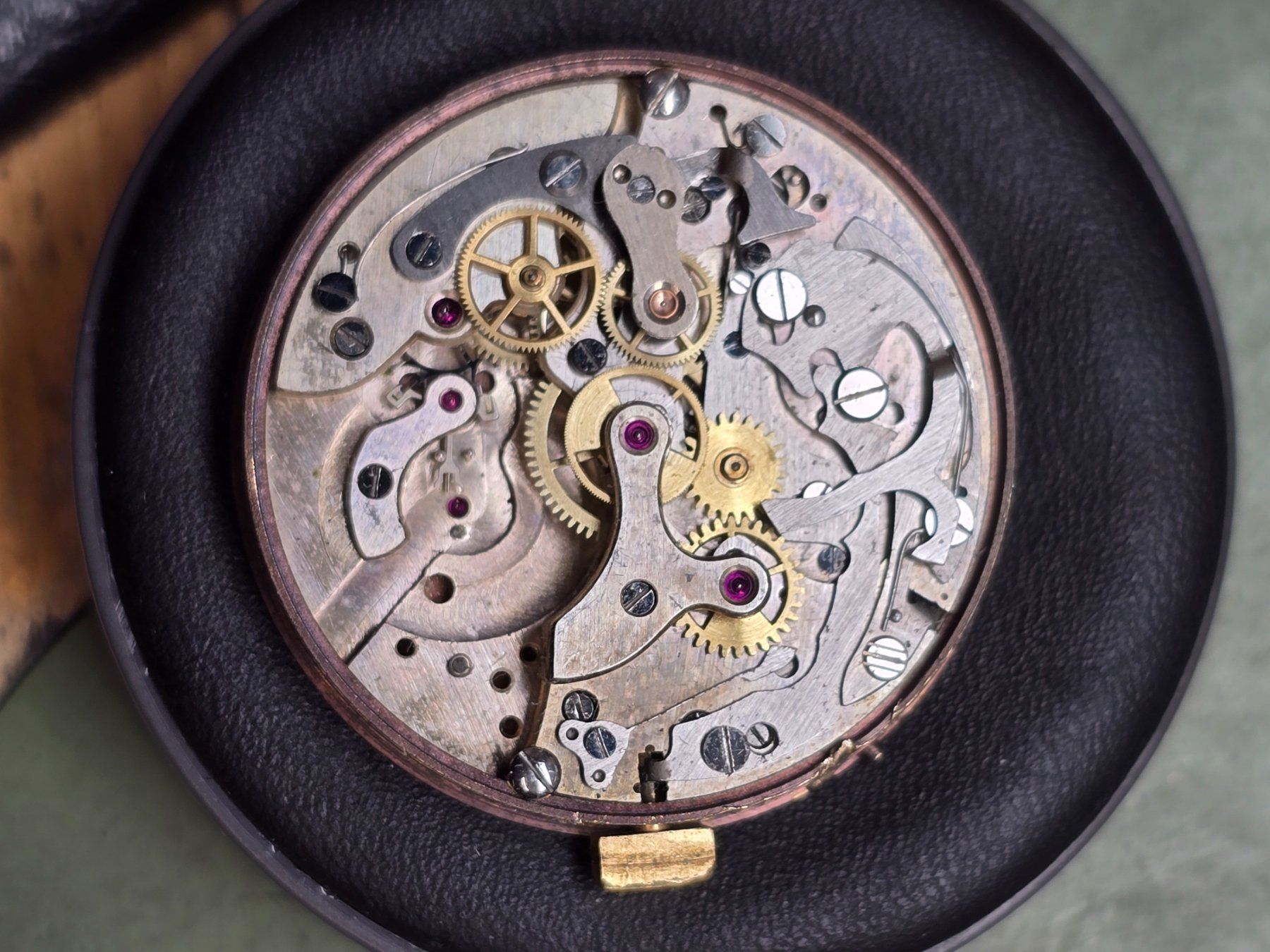 Orologi: Mouvement Chronographe vintage – Difettoso da Tramelan venduto da Nirdan 3