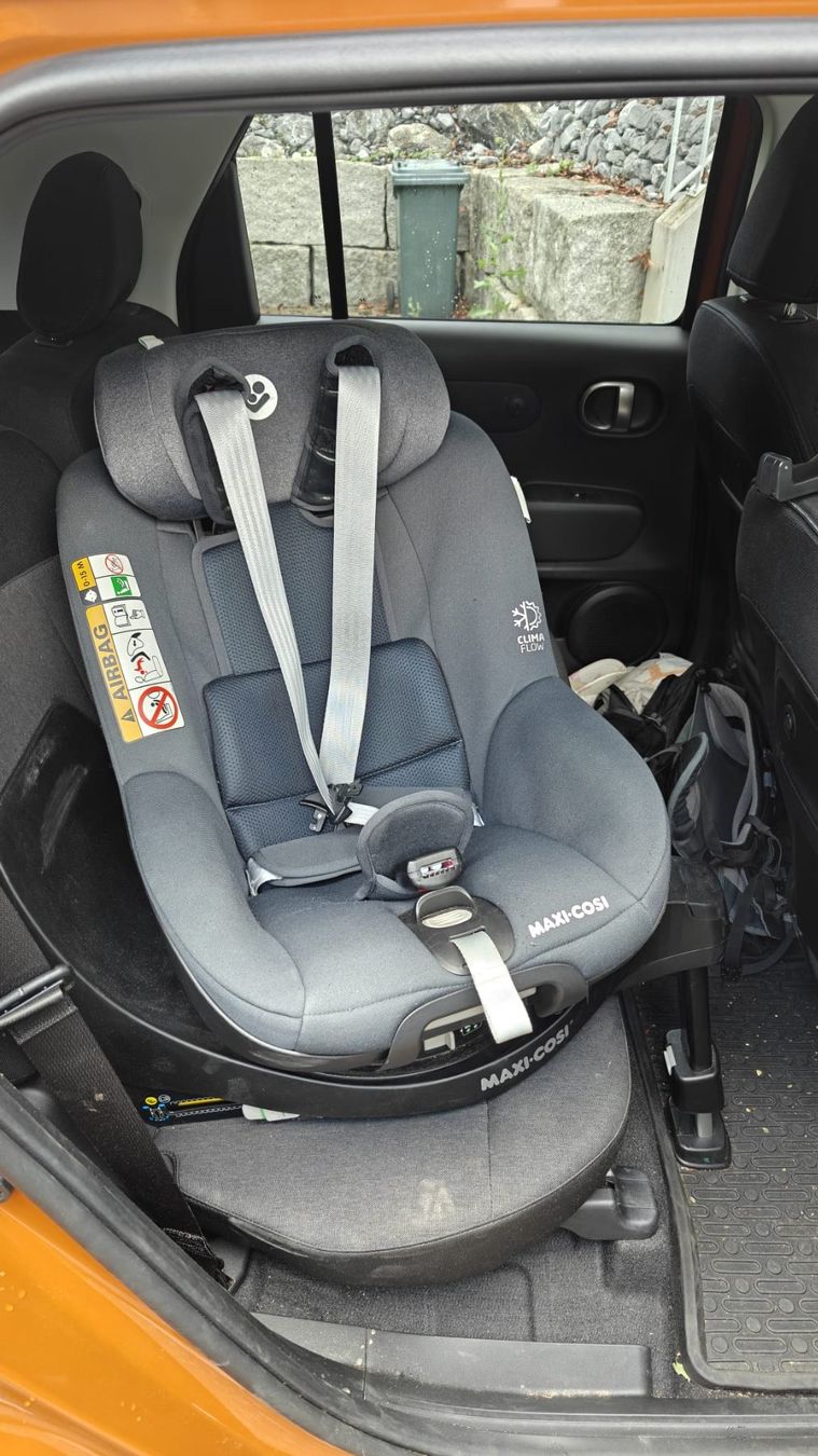 Maxi-Cosi Seggiolini per auto: Kindersitz Maxi Cosi Mica Pro Eco authentic graphite – Usato da Dietikon venduto da tspali