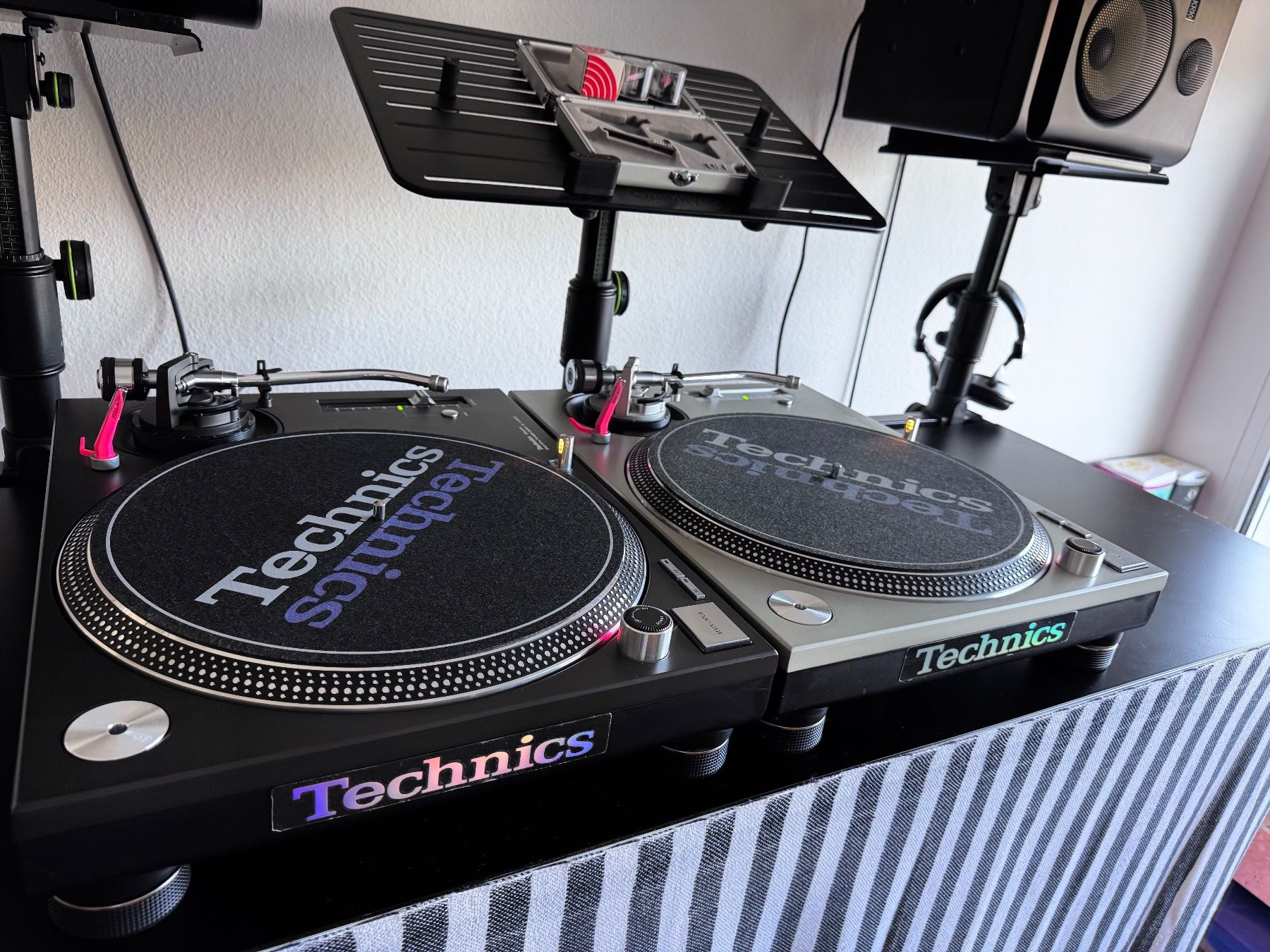 Technics Giradischi: Technics SL-1200 /1210 MK5 Top inkl. Technics Dj Kophörer – Usato da Kilchberg ZH venduto da IROC84 2