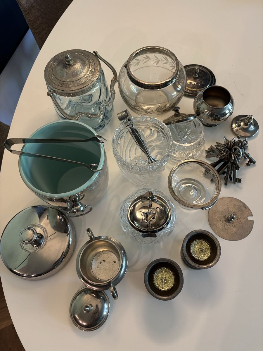Set di piatti: Dekoartikel, Zuckerdosen, div. – Usato da Bern venduto da fredy_22 1