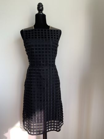 AKRIS: Exklusives Schwarzes Kleid mit Spitzen, 36,