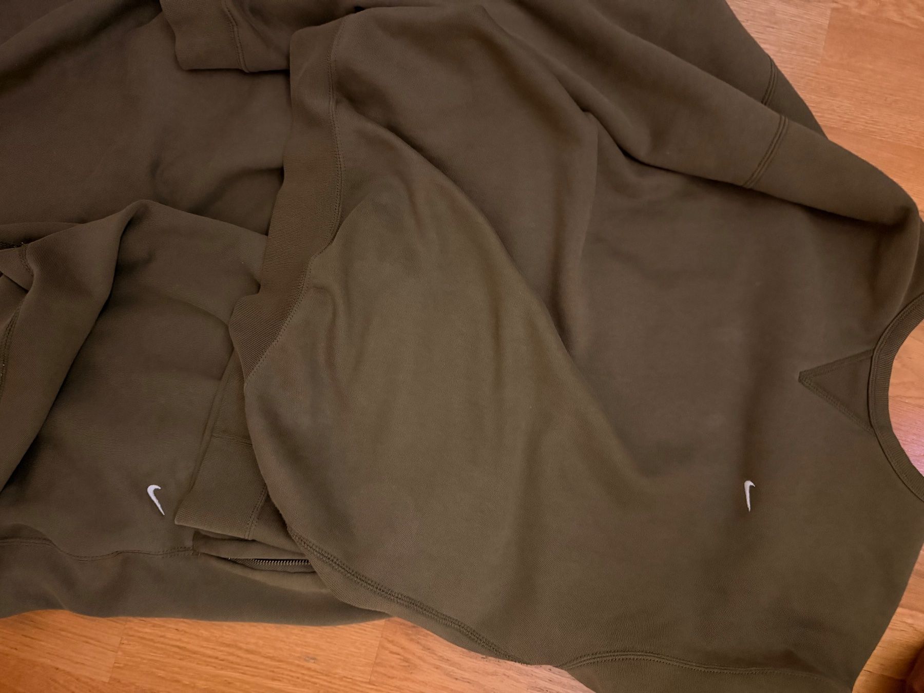 Nike Jumpsuits: Nike Traineranzug XXL – D'occasion à bülach par Happylion1 5