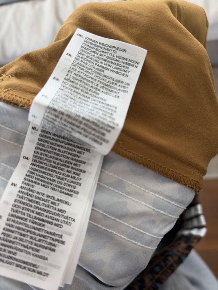 Adidas Pantaloni: Adidas Leoprint Hose M  – Nuovo (secondo la descrizione) da Baar venduto da GerberaRosa 4