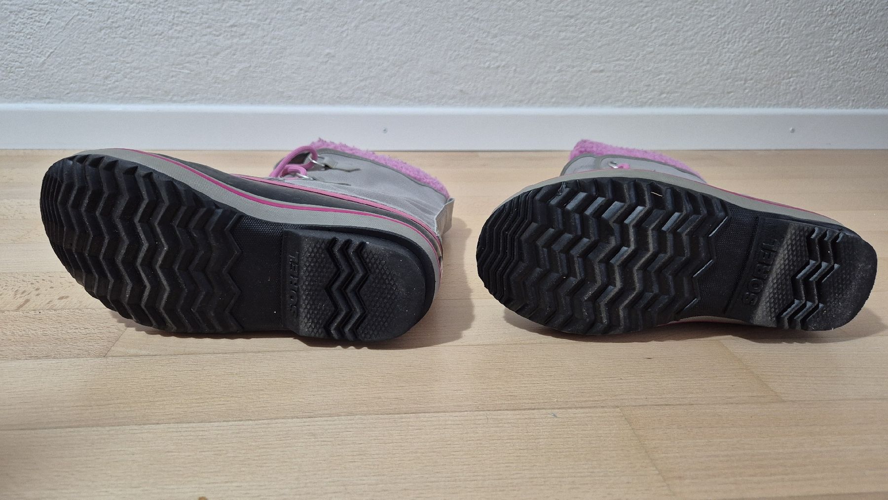 Sorel Scarpe per ragazze: Sorel Winterstiefel Mädchen Grösse 35 – Usato da Brugg AG venduto da -2-0-0-0- 1