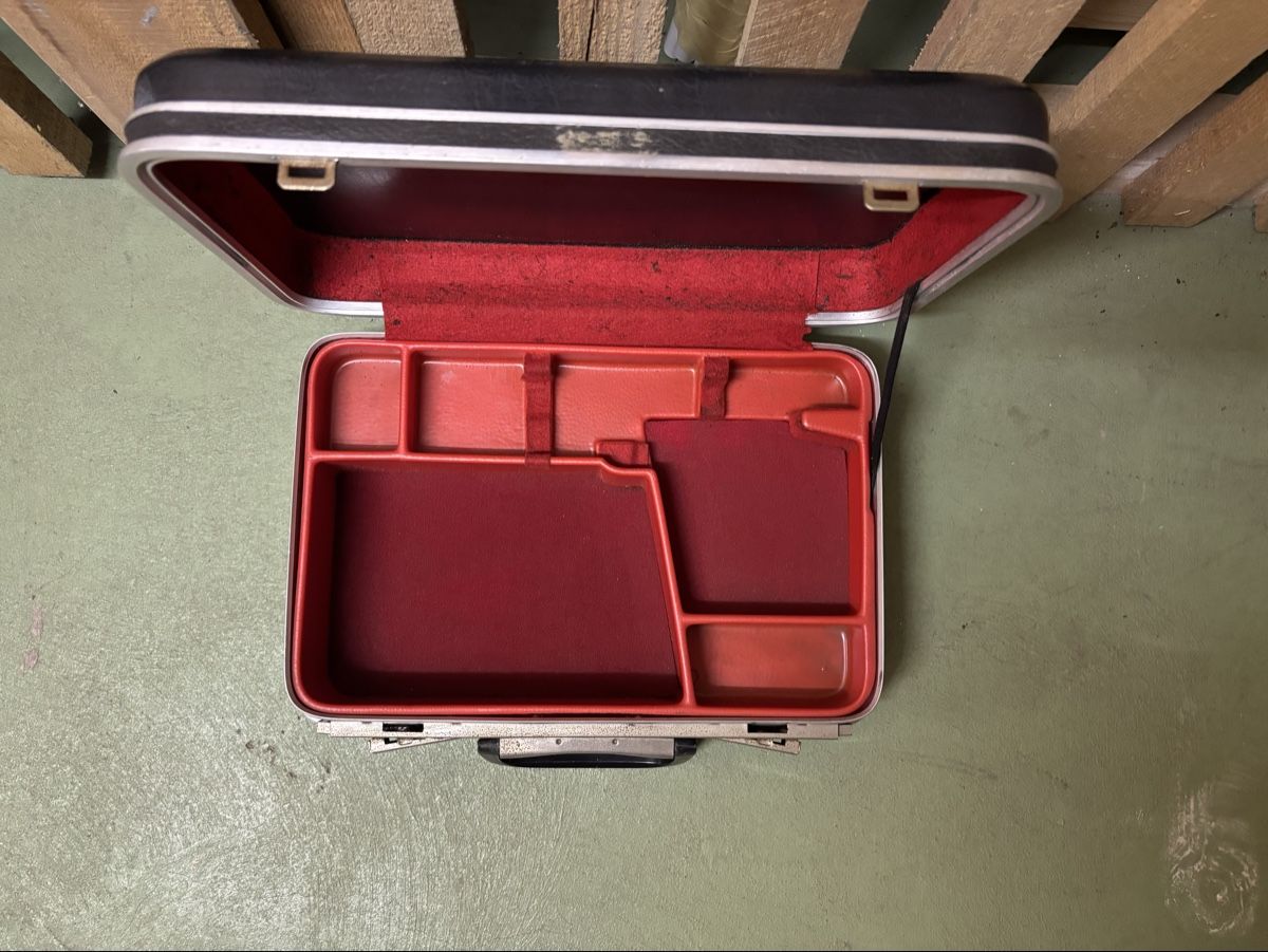 Swiss Valigie: Waffenkoffer – Usato da st.gallen venduto da City1960