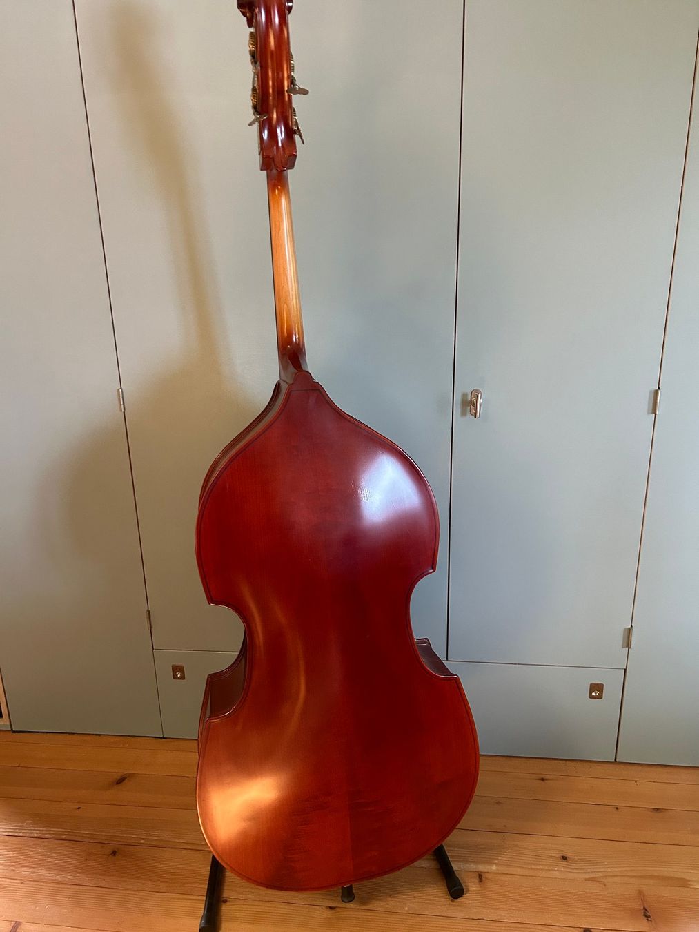 Strumenti musicali: 1/2 Kontrabass mit Futteral, Ständer und Bogen – Usato da Birrwil venduto da rotsch-o-mat 3